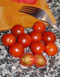 Kirsch-Tomate - 10 Korn Kirsch-Tomate - 10 Korn