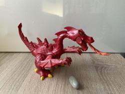 Drache mit Ei Drache mit Ei